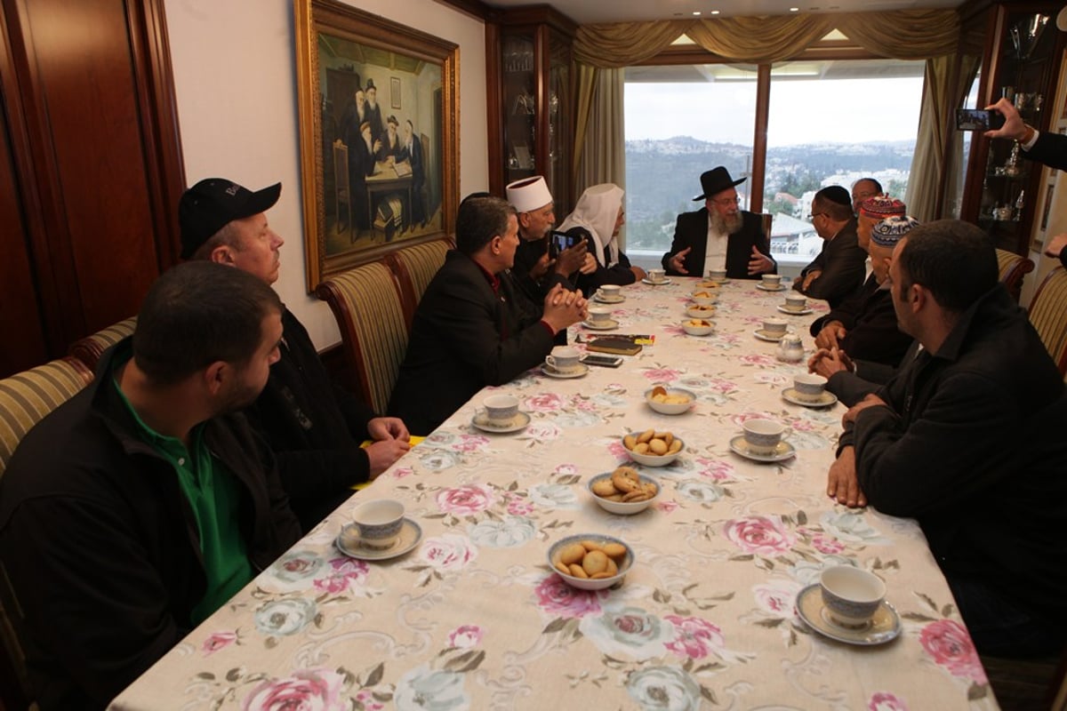 ראשי העדה הדרוזית ביקרו בבית הכנסת "קהילת בני תורה"