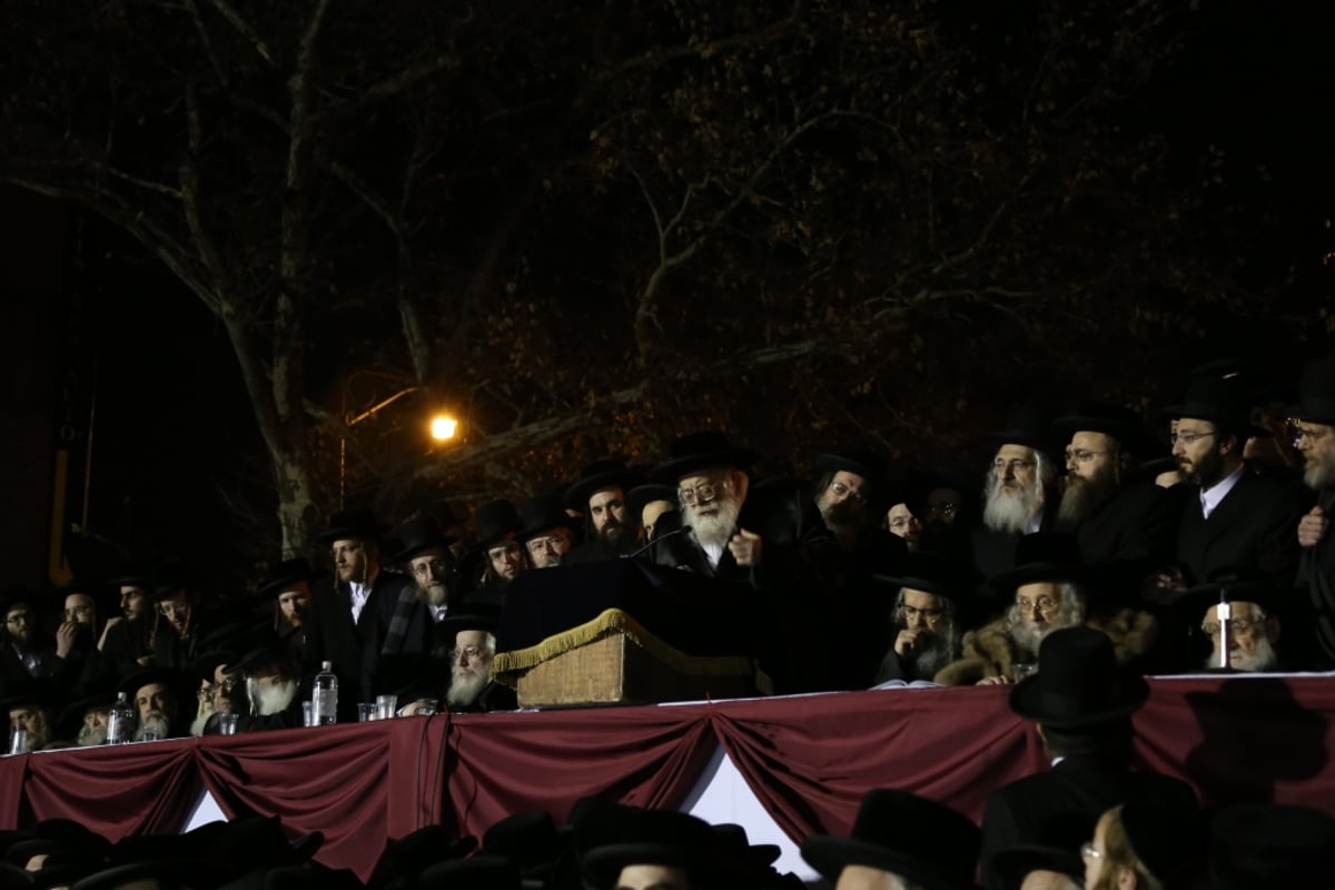 גאב"ד 'העדה החרדית' כבש את ניו יורק • תיעוד ענק