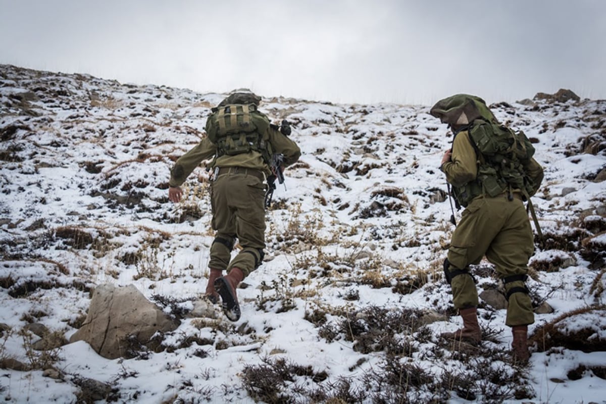 תמונות: חיילי הצנחנים בחרמון המושלג