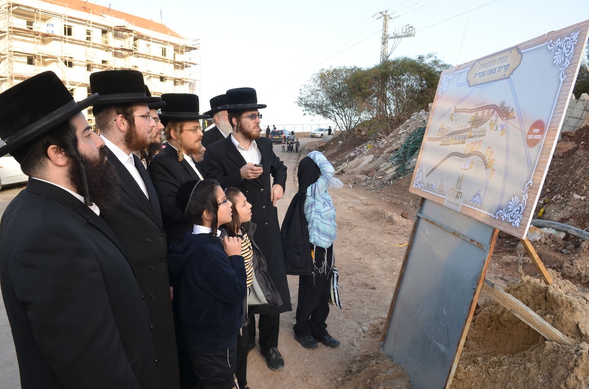 היסטוריה: בצאנז חנכו קריה בטבריה