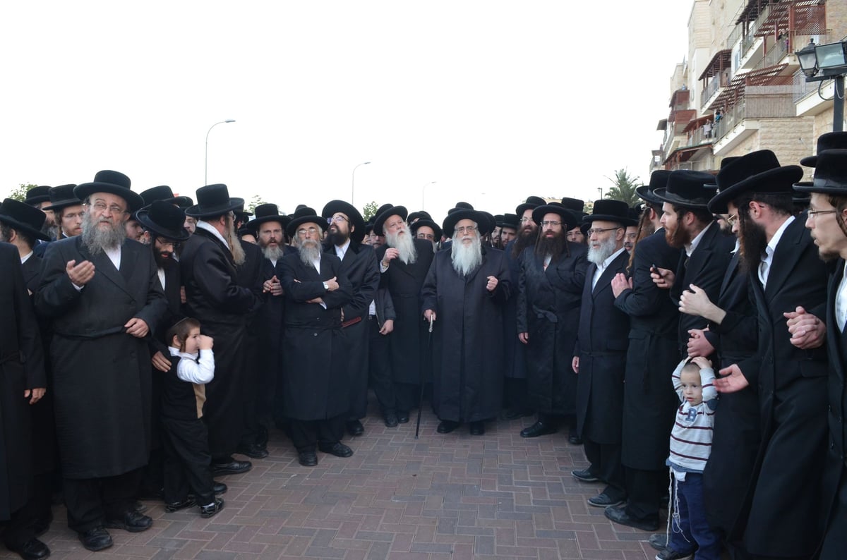 היסטוריה: בצאנז חנכו קריה בטבריה