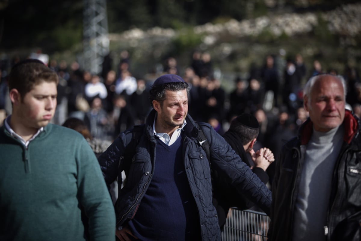 תיעוד דומע: ארבעת הקדושים הובאו למנוחות