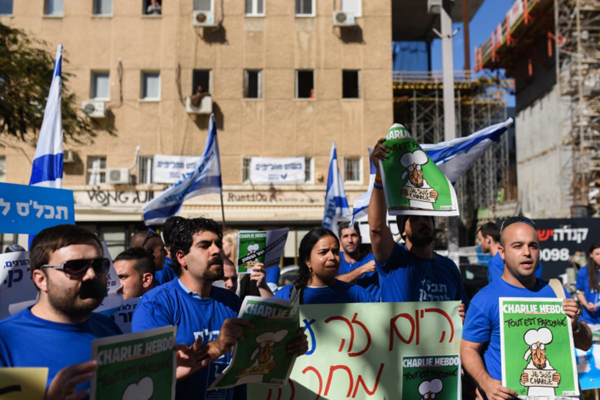 ליברמן: "הניסיון לאסור את הפצת השבועון הוא פשוט סחיטה באיומים"