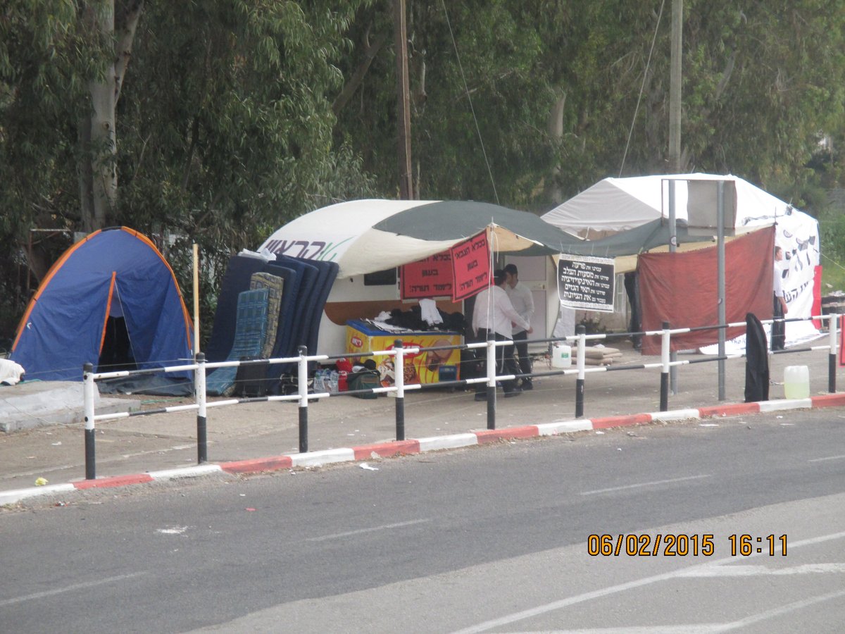 בכניסה לכלא 4: אוהל מחאה של 'הפלג הירושלמי'