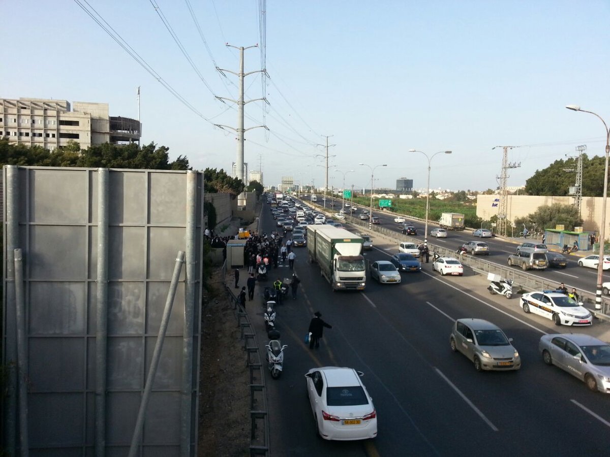 אנשי 'הפלג הירושלמי' מפגינים בצומת שילת ובכביש גהה; 10 עצורים