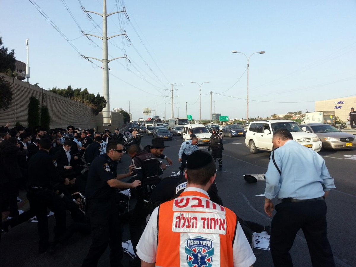 אנשי 'הפלג הירושלמי' מפגינים בצומת שילת ובכביש גהה; 10 עצורים