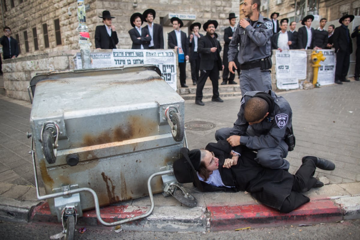 צפו בתיעוד: כך עוצרים את מפגיני 'הפלג הירושלמי'