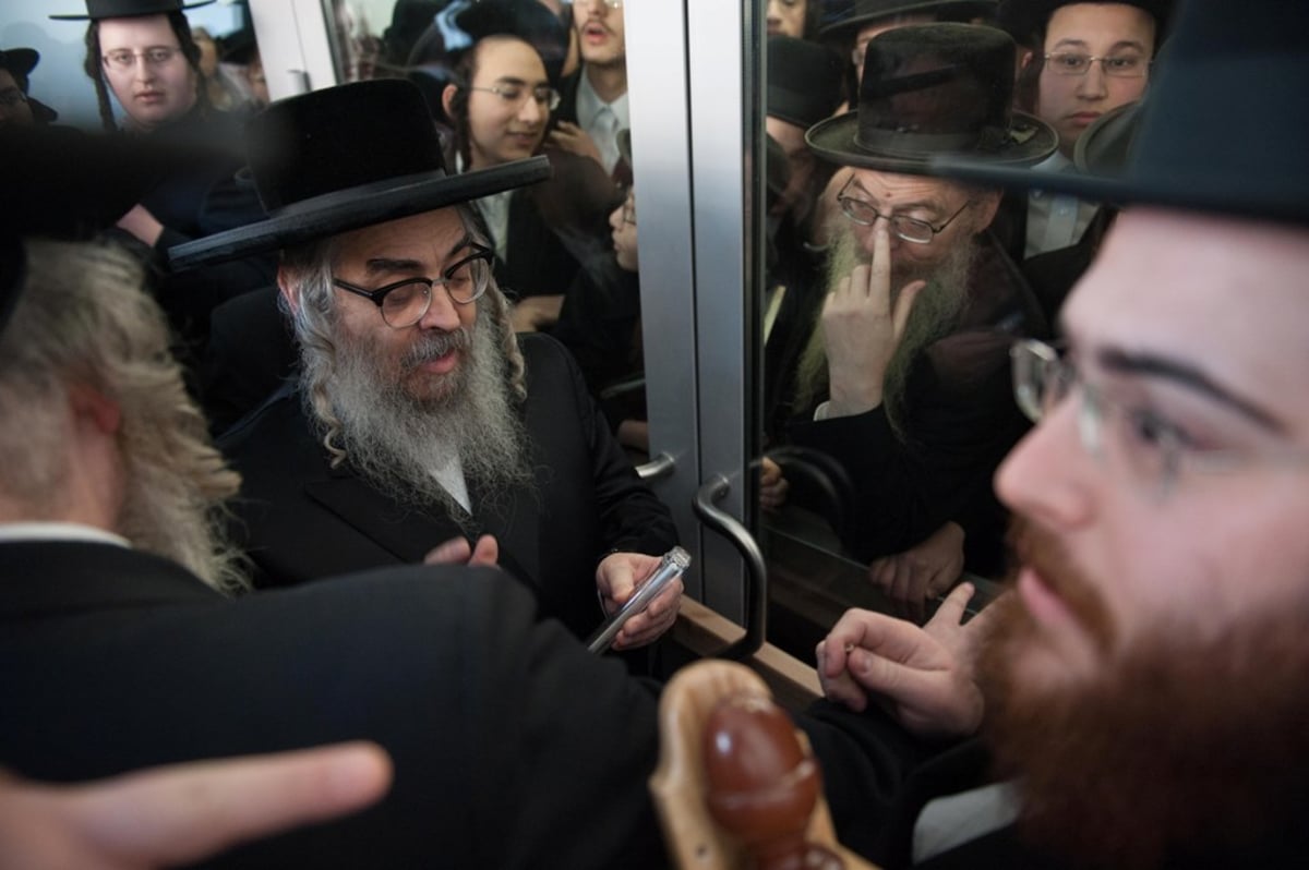 מסע האדמו"ר מסאטמר באירופה • גלריה