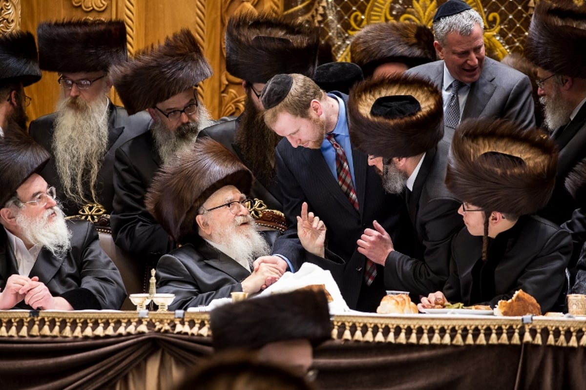 אורח בחתונה החסידית: ביל דה בלאזיו