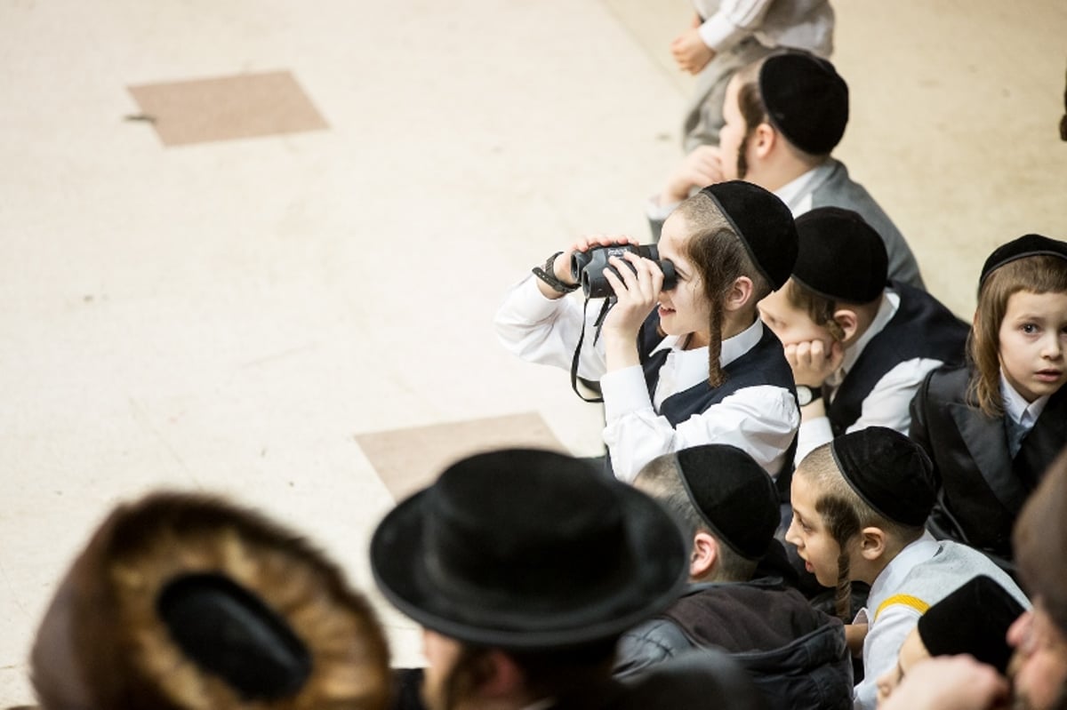 אורח בחתונה החסידית: ביל דה בלאזיו