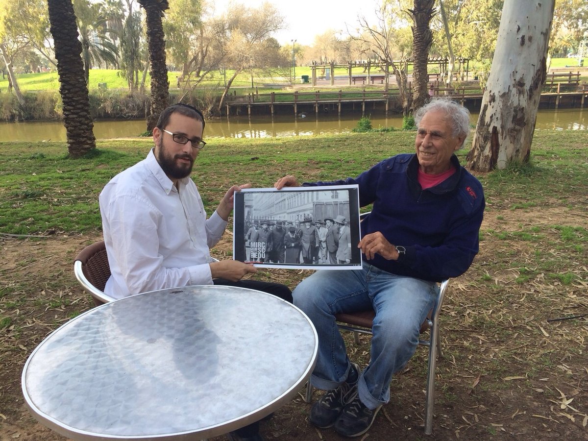 צאצא החפץ חיים עם כתב "כיכר השבת" ישראל כהן