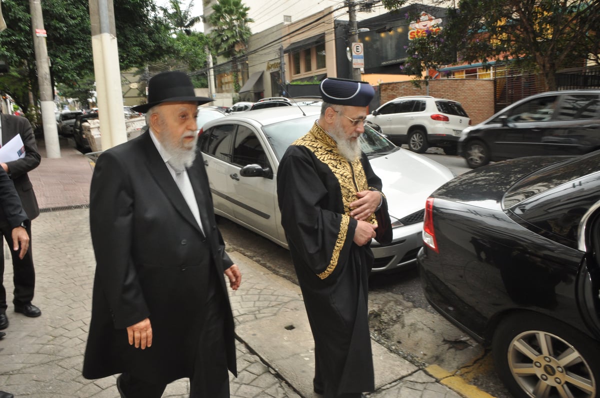 מיוחד: הראשל"צ הגאון רבי יצחק יוסף בביקור  בברזיל