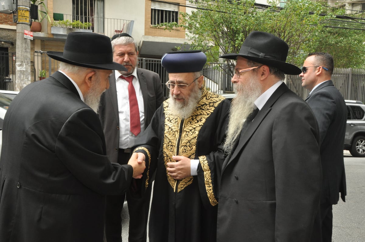 מיוחד: הראשל"צ הגאון רבי יצחק יוסף בביקור  בברזיל