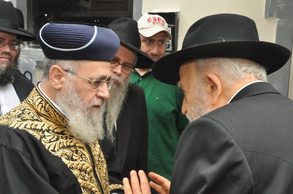 מיוחד: הראשל"צ הגאון רבי יצחק יוסף בביקור  בברזיל