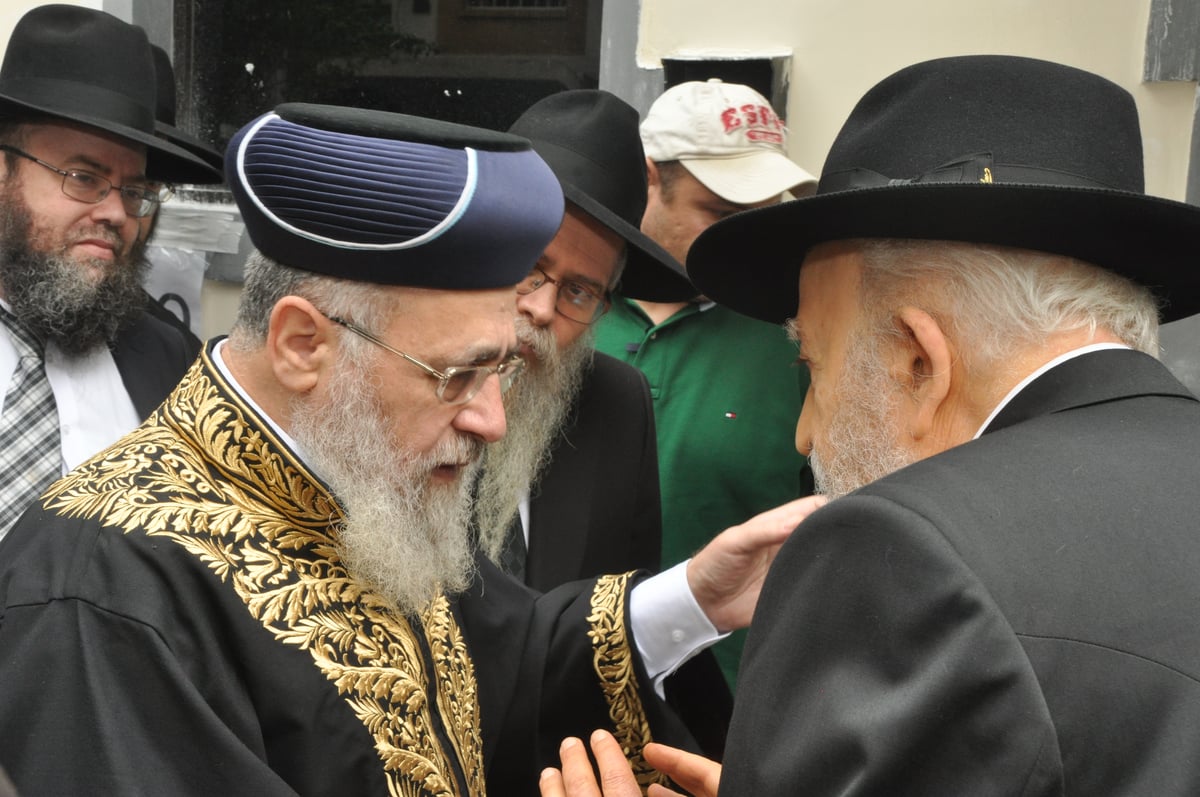 מיוחד: הראשל"צ הגאון רבי יצחק יוסף בביקור  בברזיל