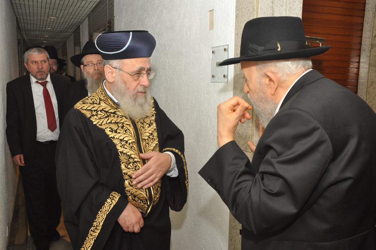 מיוחד: הראשל"צ הגאון רבי יצחק יוסף בביקור  בברזיל