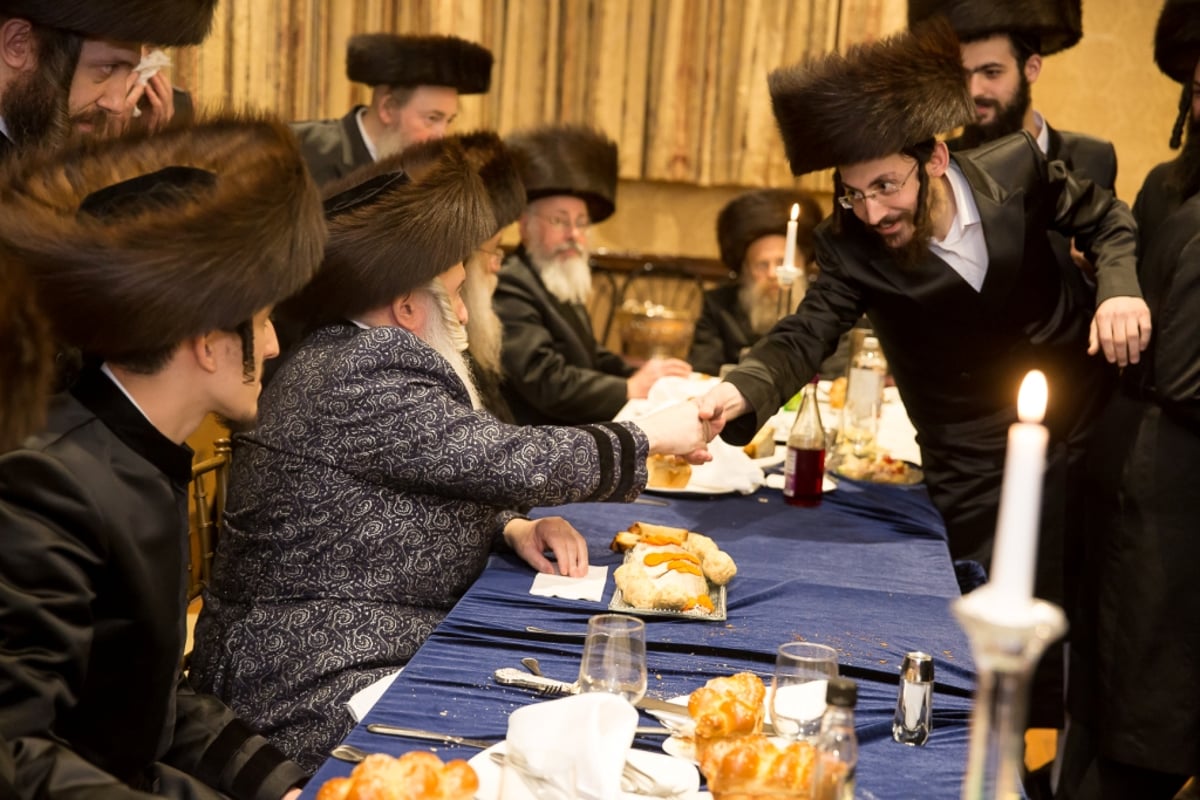 תיעוד: שמחת פדיון הבן לנכד האדמו"ר מבאבוב