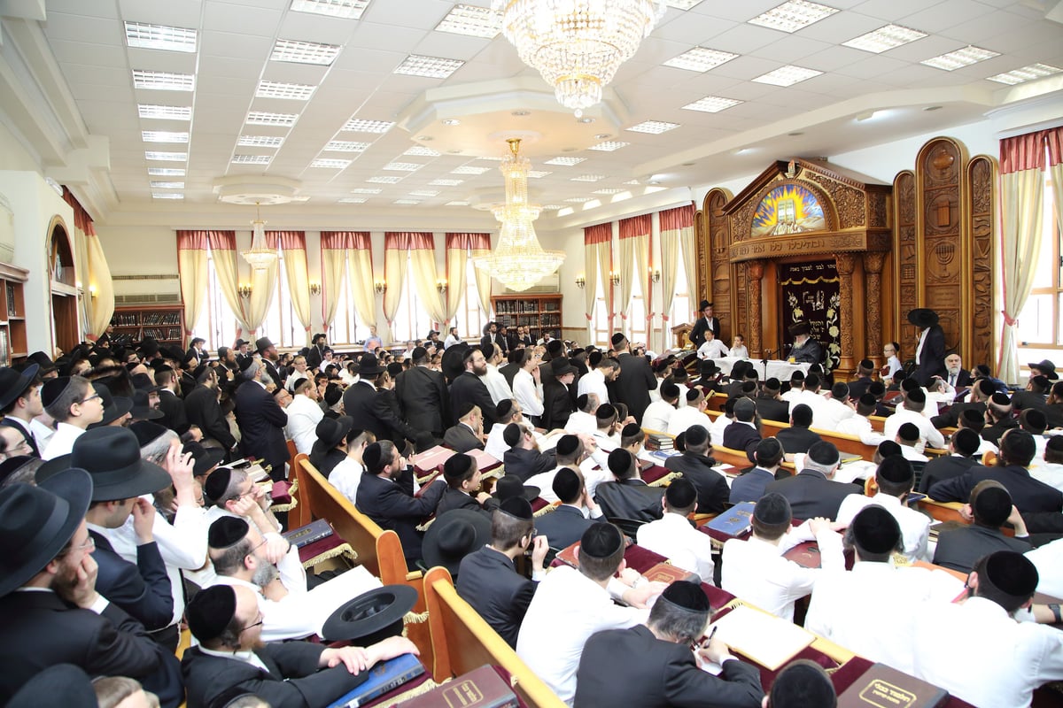 הראב"ד רבי משה שטרנבוך ביקר במודיעין עילית • תיעוד