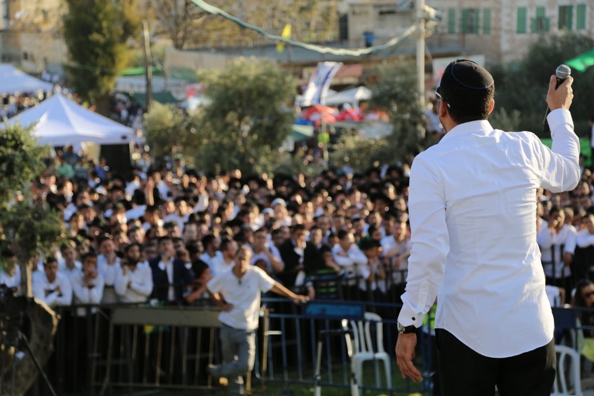 צפו בתיעוד: חגיגות פסח חברון