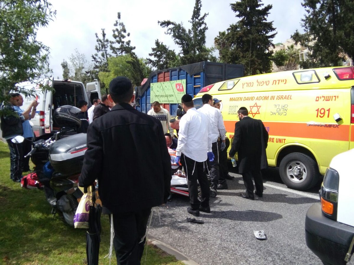 ירושלים: צעיר נפצע בינוני כשחצה שלא במעבר חציה