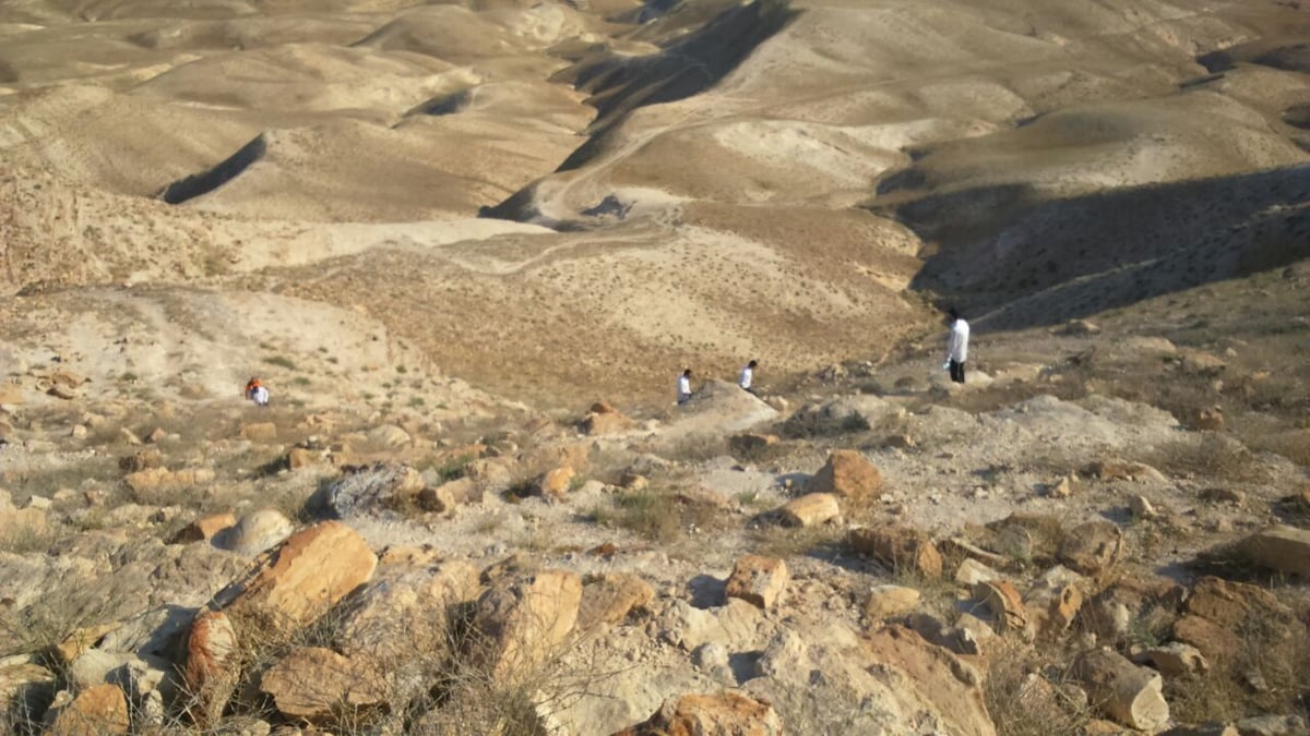 ארבעה בני ישיבות חולצו מנחל אוג