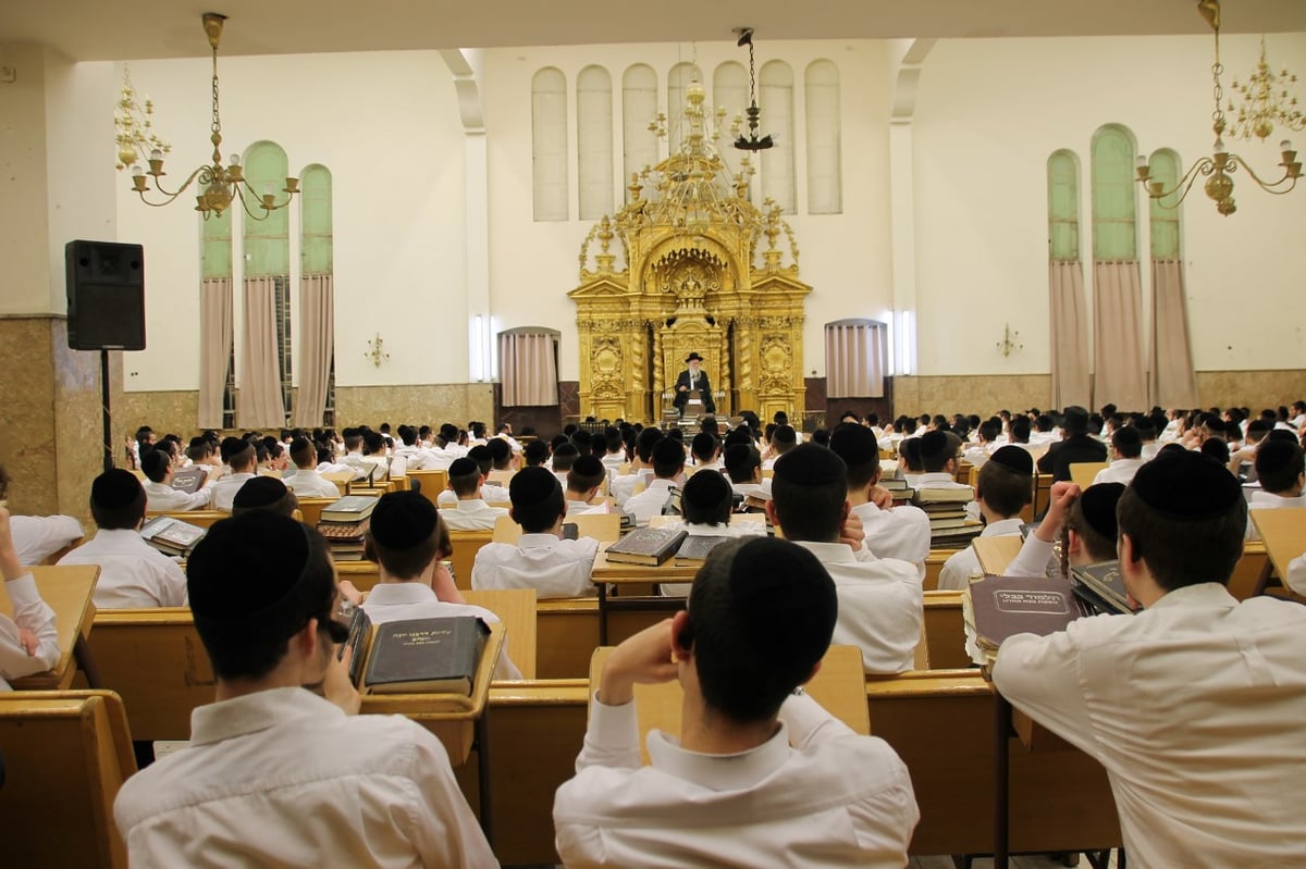 תיעוד: פתיחת 'זמן קיץ' בפוניבז'