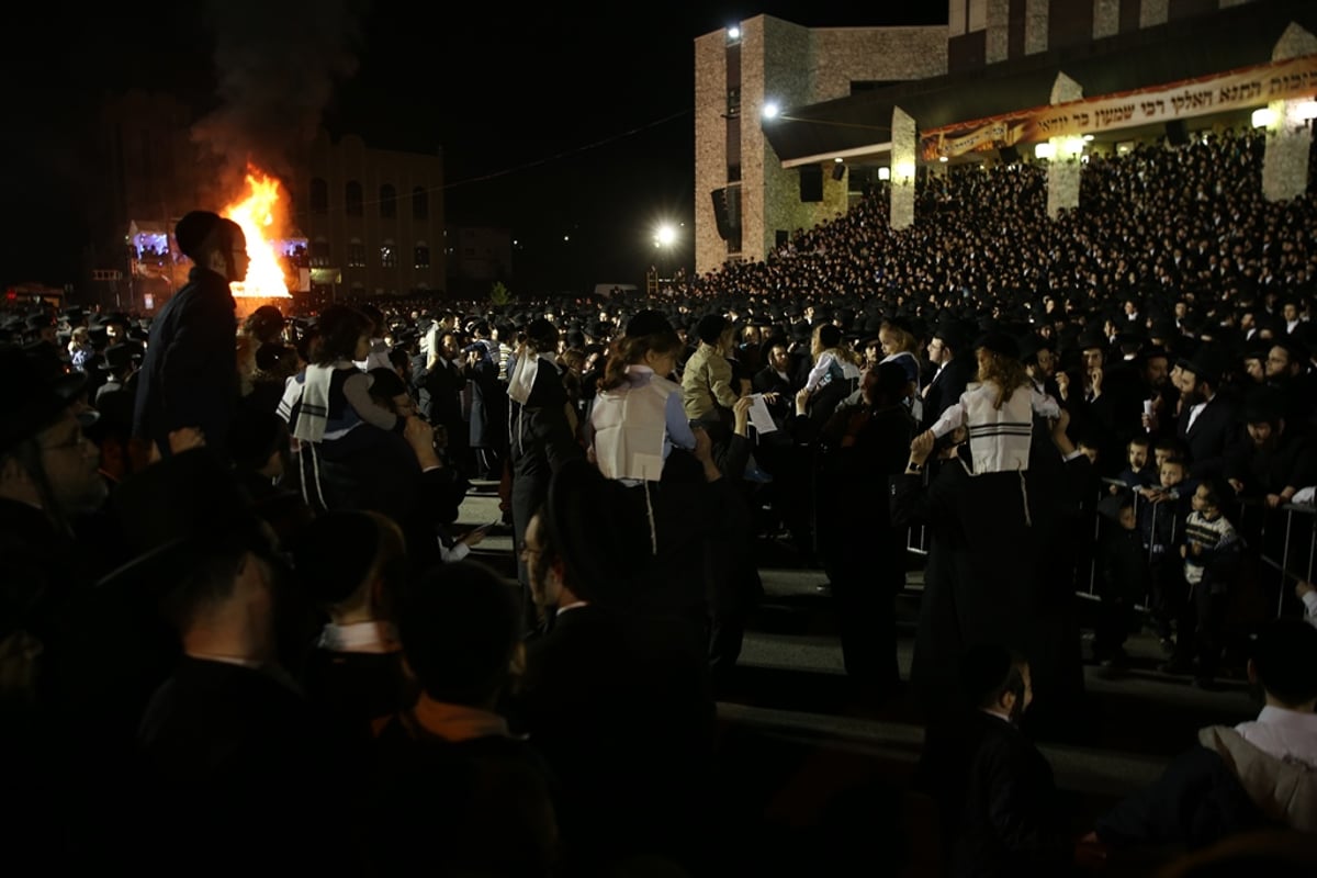 גלריה מסכמת: ל"ג בעומר אצל האדמו"ר מסאטמר