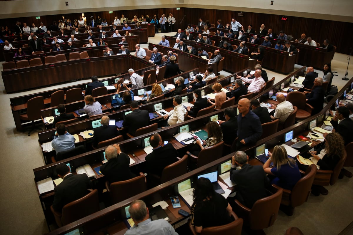 הממשלה הושבעה: 'נשמור על הביטחון, נחתור לשלום'