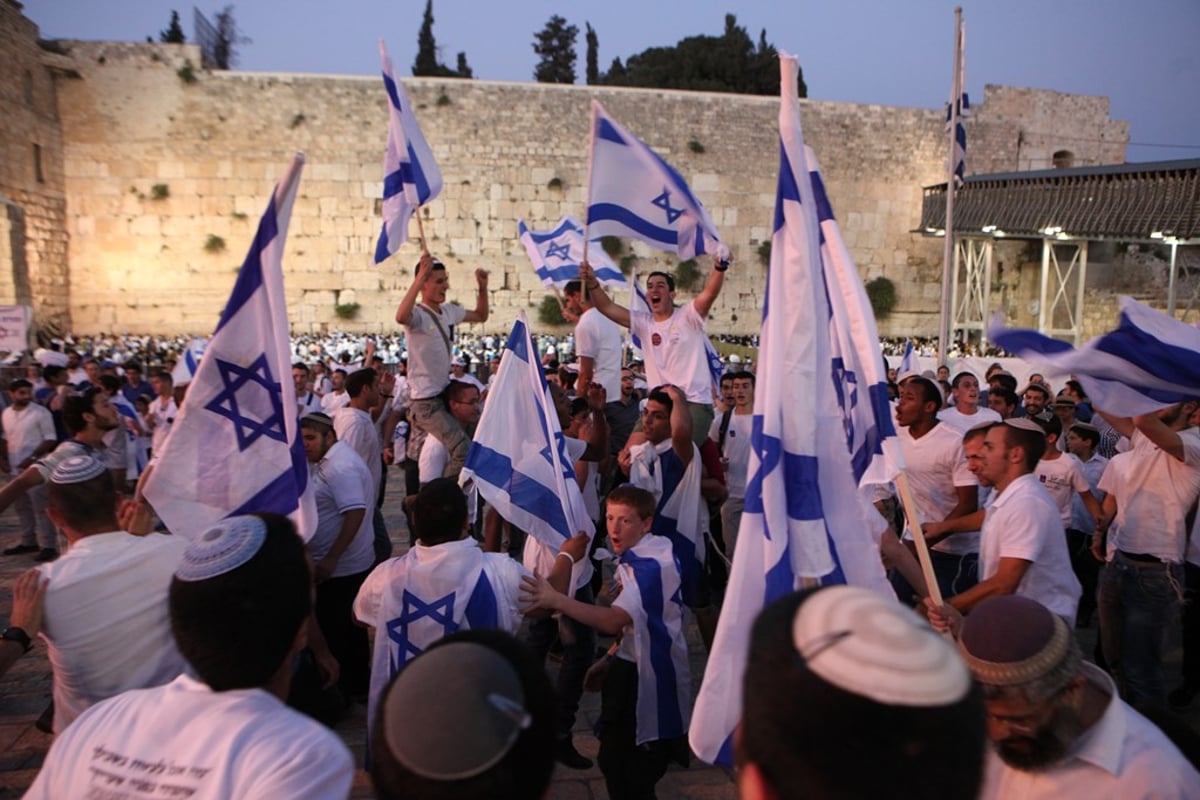 גלריה: גלעד ארדן וגדעון סער נפגשו בכותל המערבי