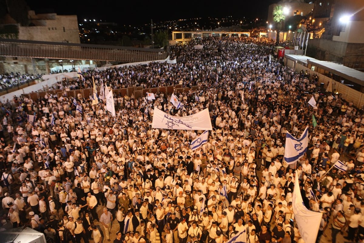 גלריה: גלעד ארדן וגדעון סער נפגשו בכותל המערבי