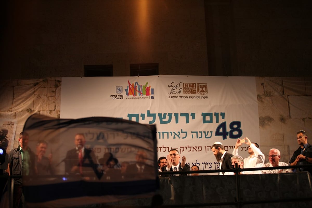 גלריה: גלעד ארדן וגדעון סער נפגשו בכותל המערבי