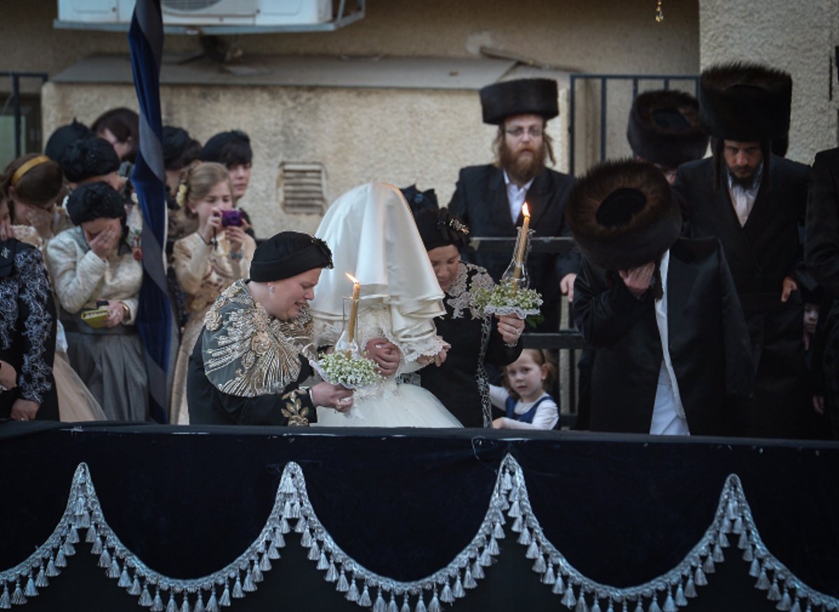 קרעטשניף: הנכד והנכדה התחתנו • גלריה