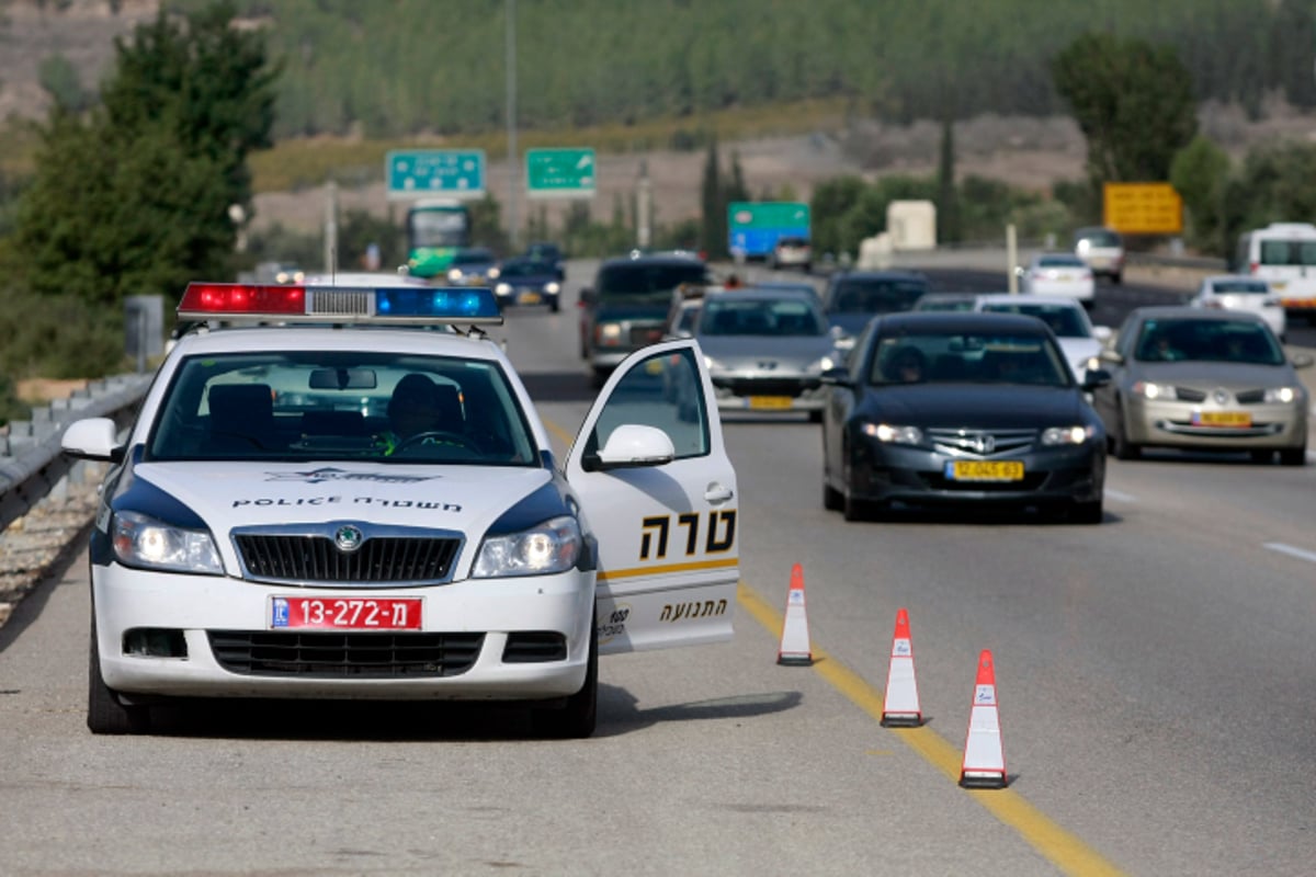 ערבי ניסה לגנוב רכב, נמלט וכמעט דרס שוטרים