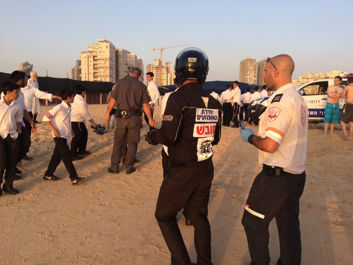 עקיבא טבע, חבריו גילו את היעלמותו כשעלו לאוטובוס