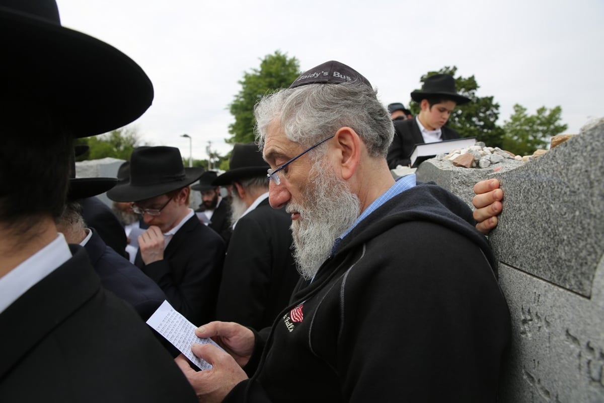 תיעוד: הלווית מזכיר הרבי מליובאוויטש