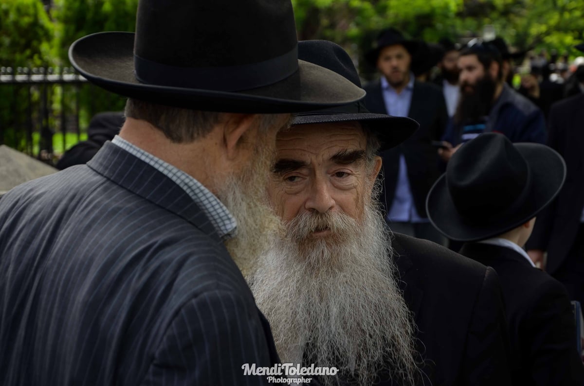 תיעוד: הלווית מזכיר הרבי מליובאוויטש