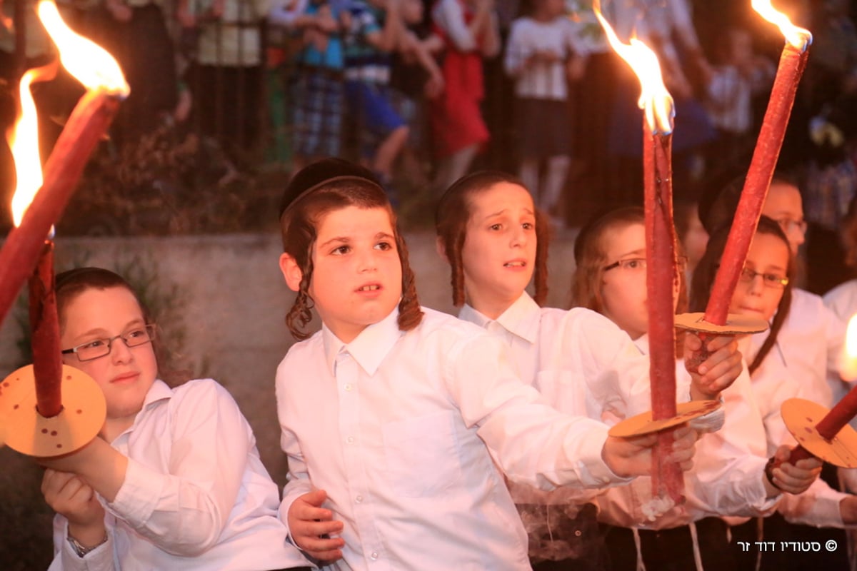 הכנסת ס"ת לישיבת סאטמר בבני ברק • גלריה