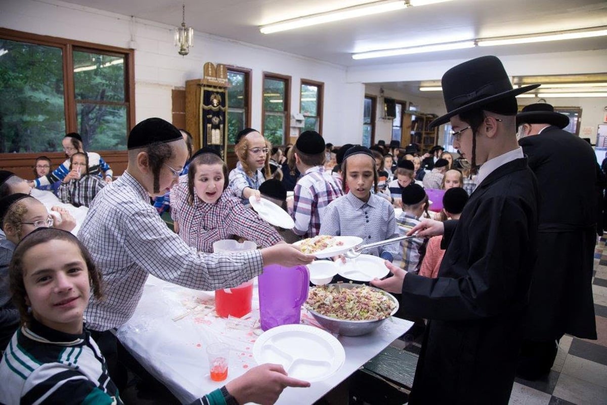 גלריה: תלמידי מוסדות סאטמר נופשים בהרים