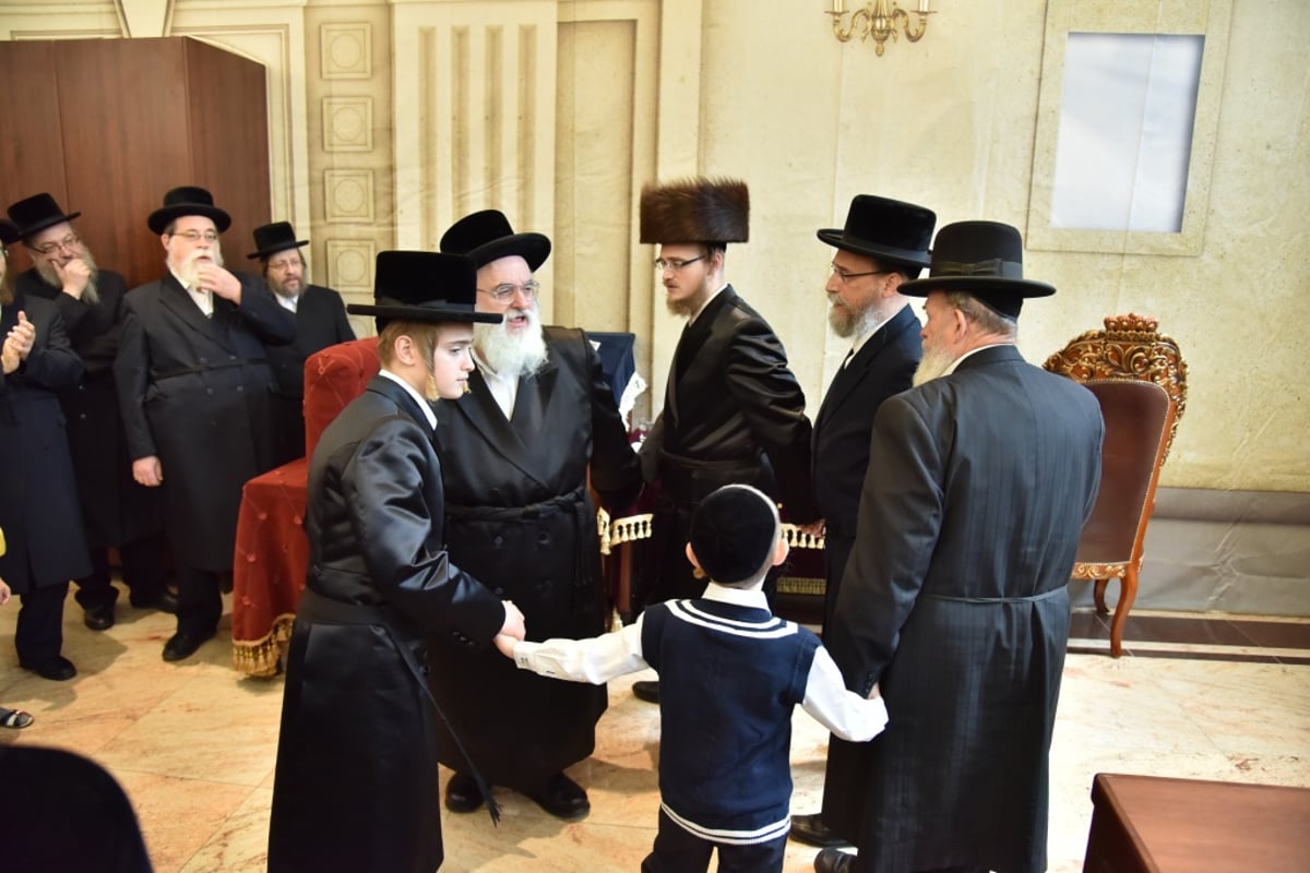 מונטריאול: הרבי מויז'ניץ חנך בית כנסת חדש