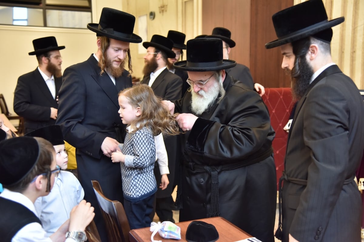 מונטריאול: הרבי מויז'ניץ חנך בית כנסת חדש