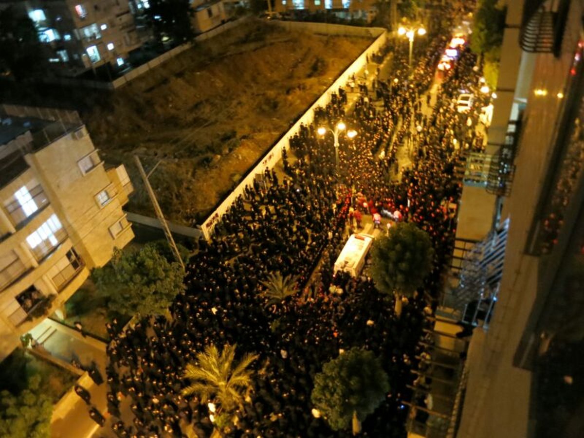 "הוא היה פשוט אבא": הרבי מסערט ויז'ניץ נטמן בבני ברק