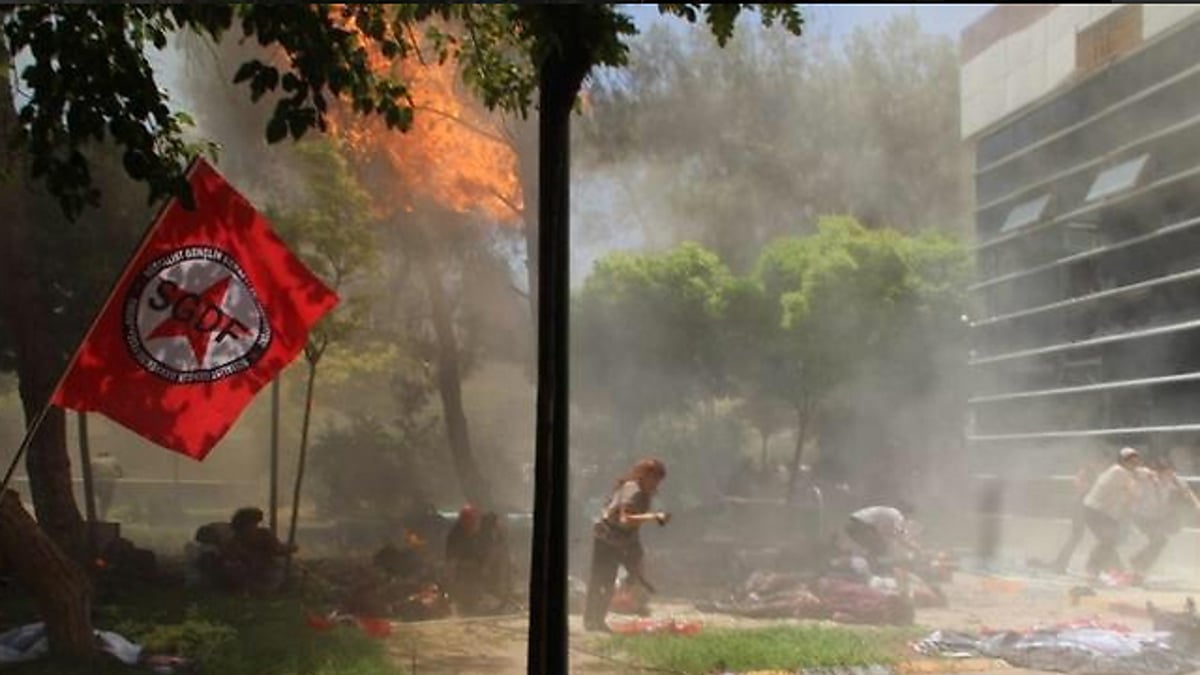 מחריד: רגע פיגוע ההתאבדות בטורקיה