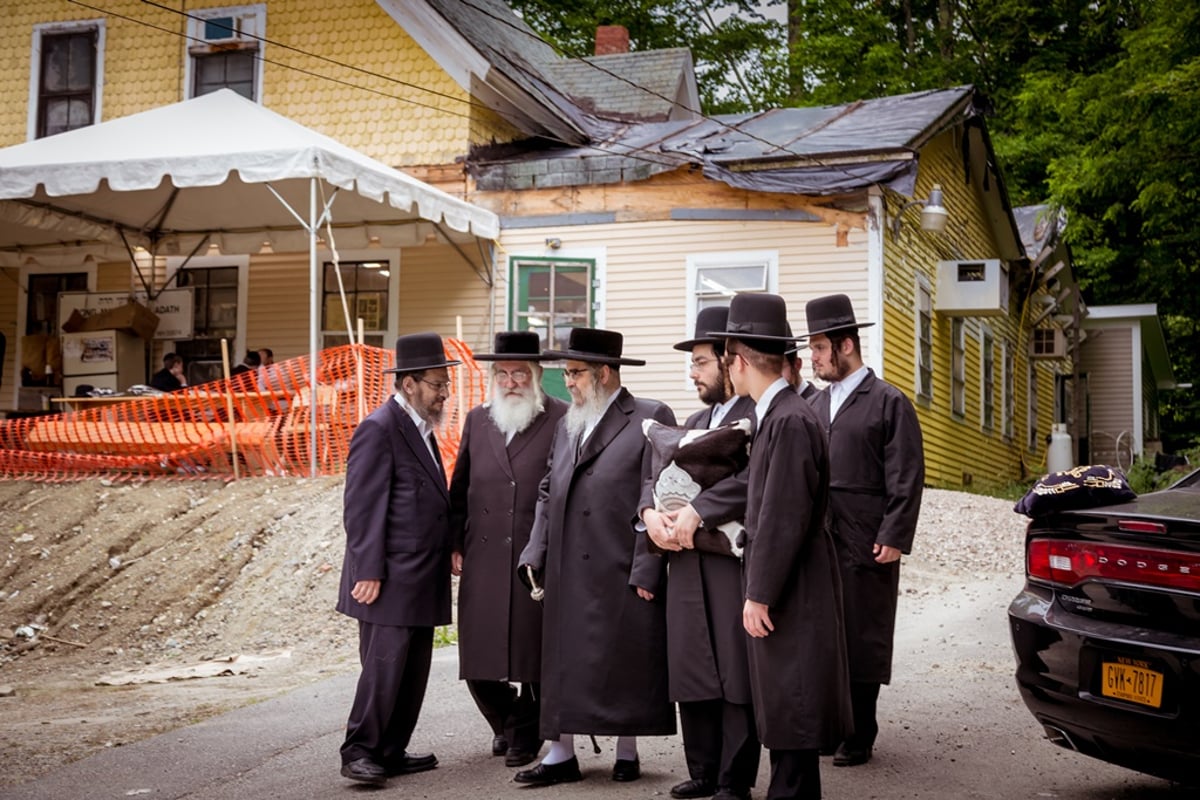 גלריה: הרבי מסאטמר נופש בניו המפשייר