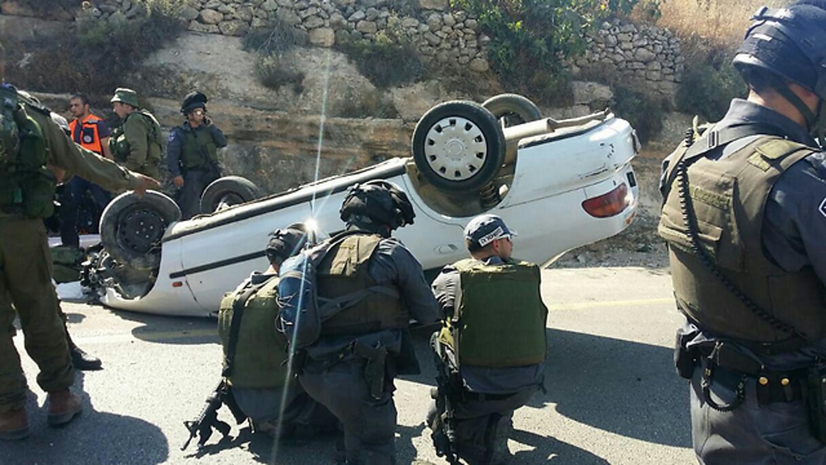 תיעוד הדרמה: לוחמים בנשקים שלופים מול המחבל הדורס