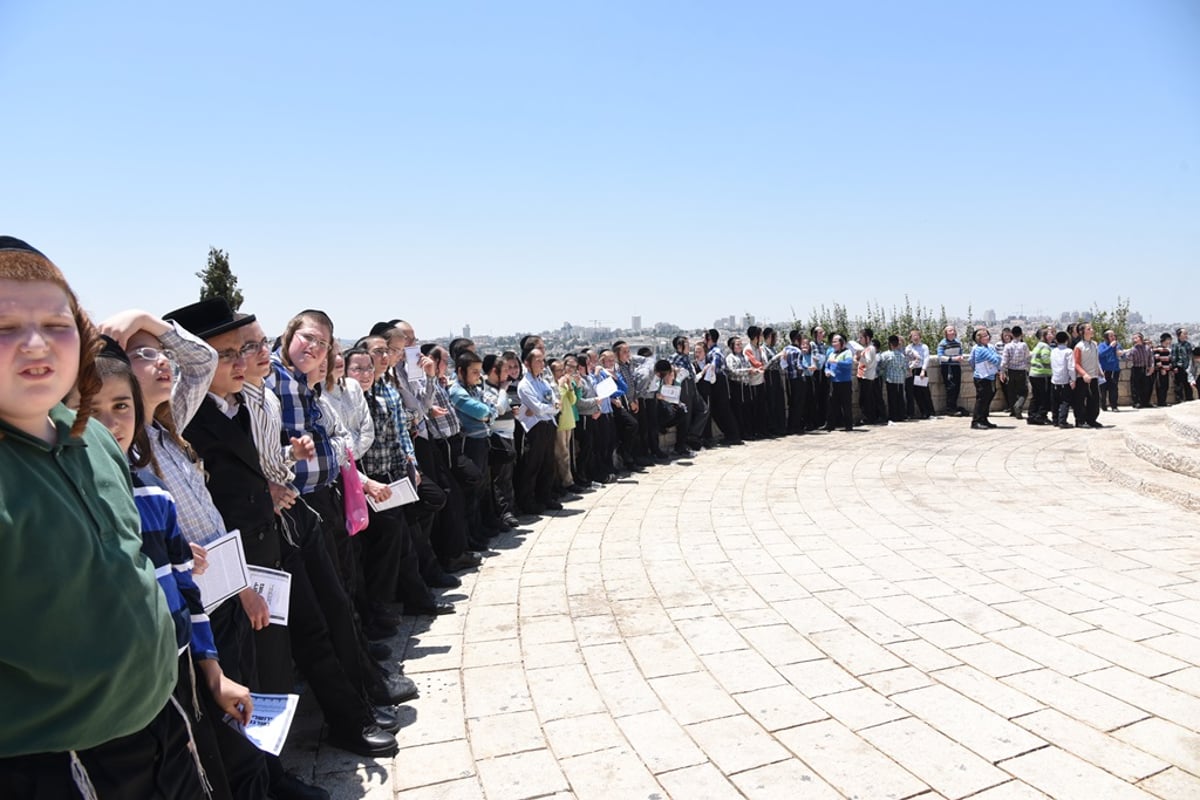 תיעוד מיוחד: ביקור אב"ד סאטמר בישראל