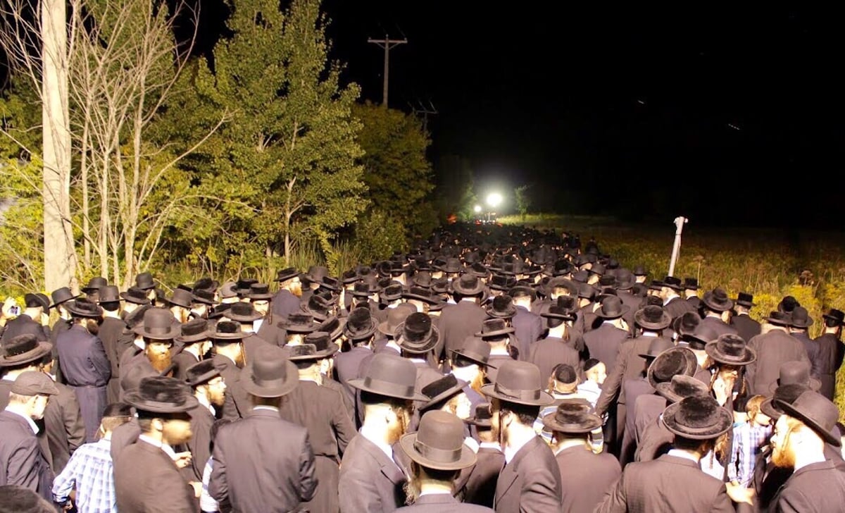 תיעוד ענק: הלוויית הרבי מטאהש זצ"ל