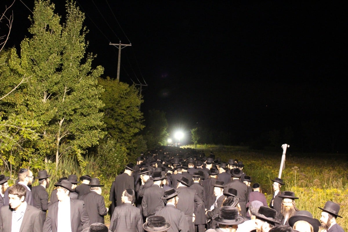 תיעוד ענק: הלוויית הרבי מטאהש זצ"ל