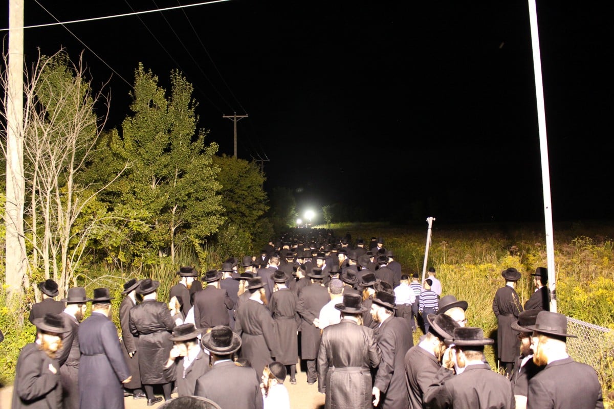 תיעוד ענק: הלוויית הרבי מטאהש זצ"ל