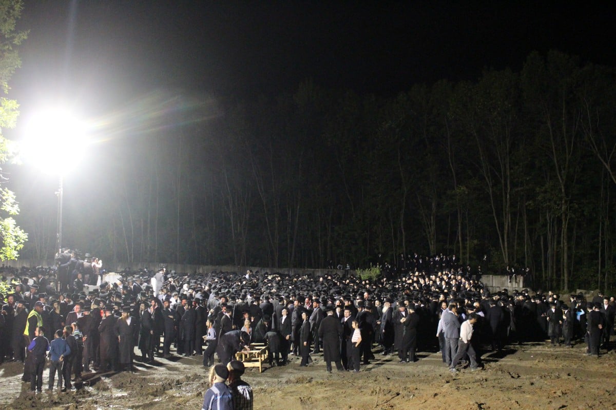 תיעוד ענק: הלוויית הרבי מטאהש זצ"ל