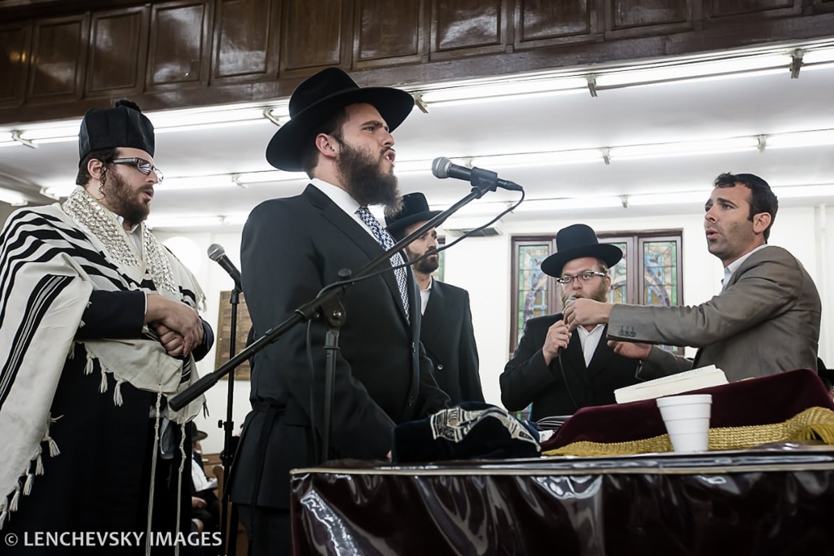 תיעוד: יום כיפור קטן אצל 'קהל אנשי ספרד'